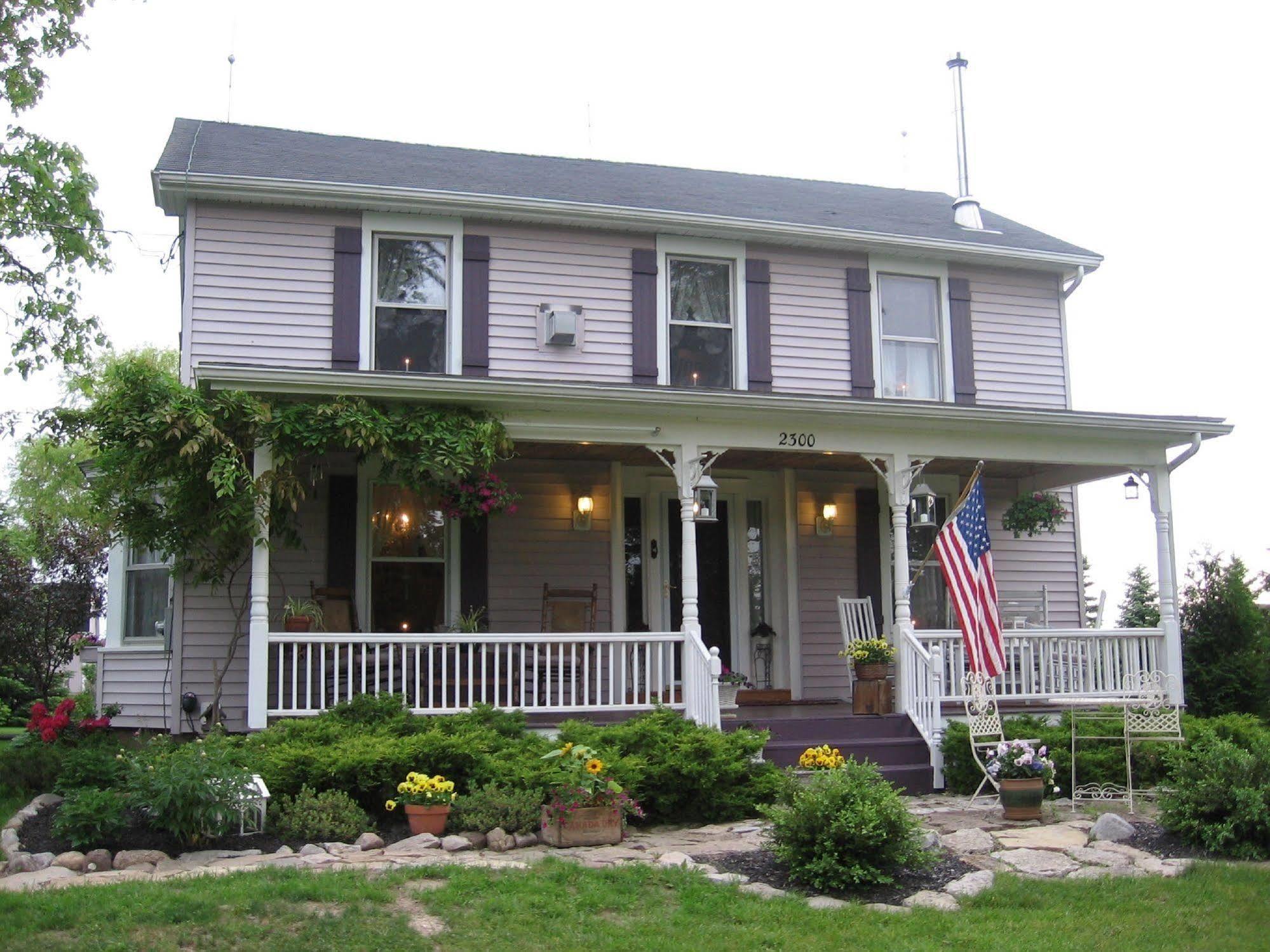 The Bella Ella Bed And Breakfast Canandaigua Extérieur photo