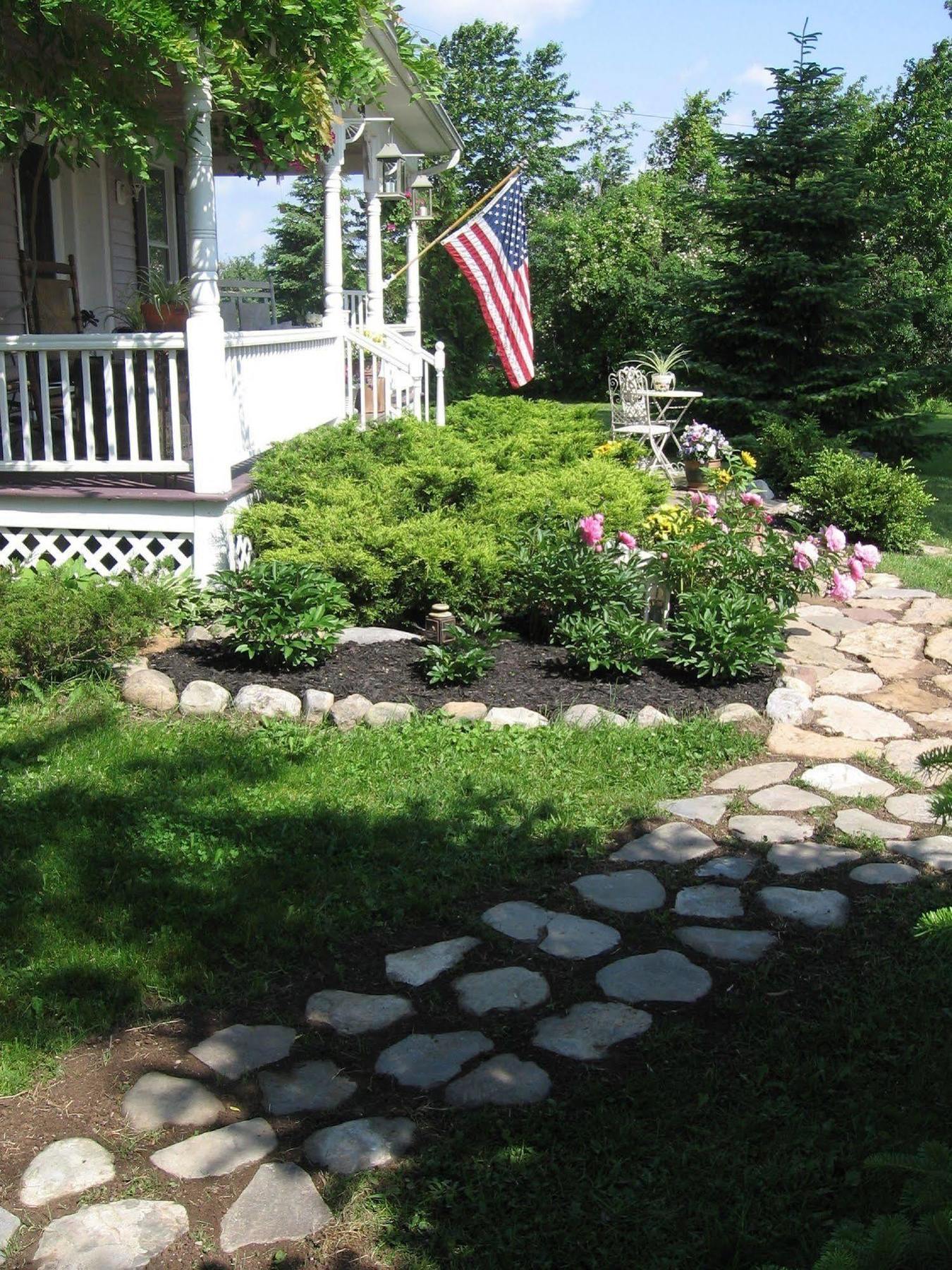 The Bella Ella Bed And Breakfast Canandaigua Extérieur photo