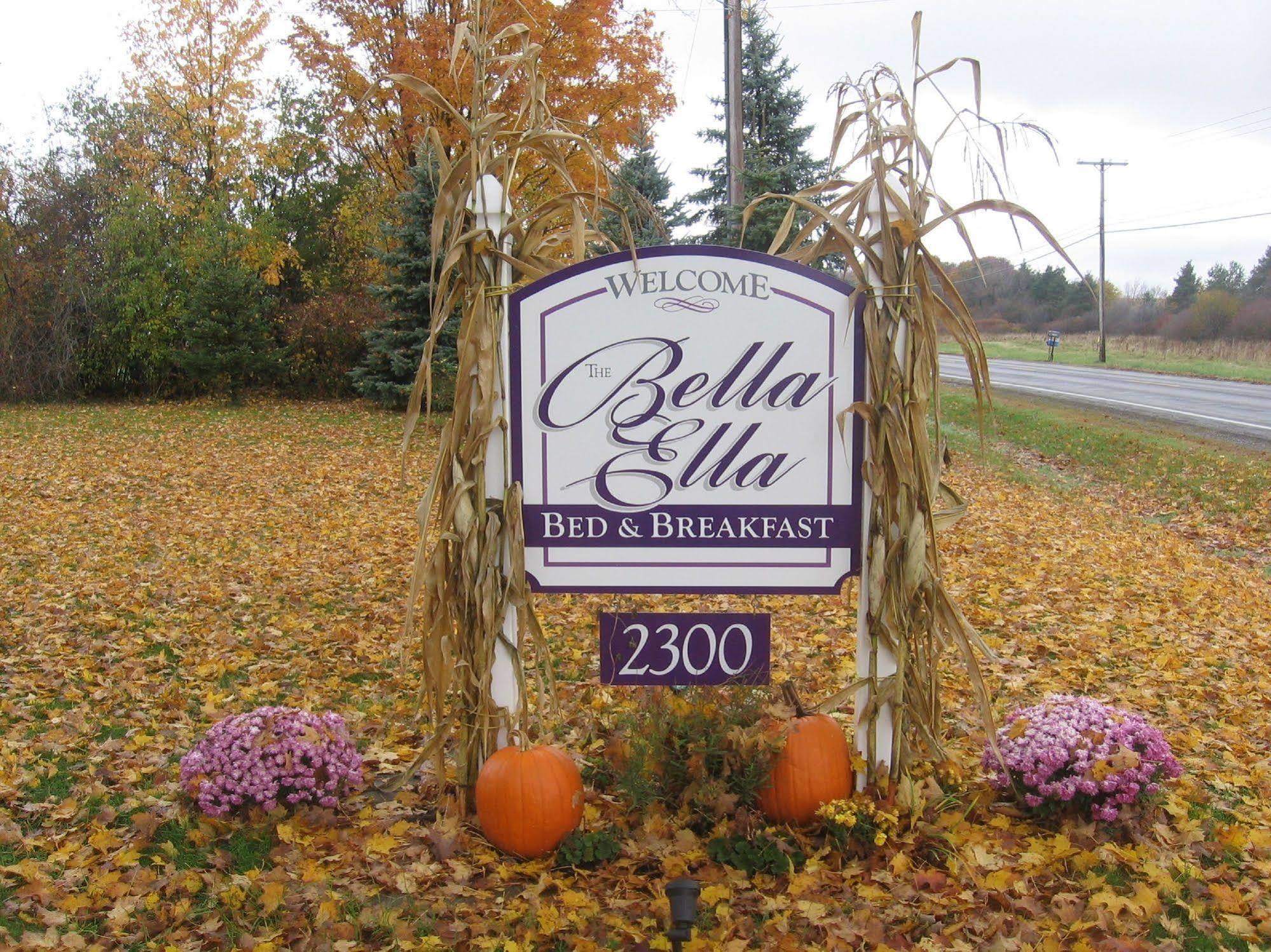 The Bella Ella Bed And Breakfast Canandaigua Extérieur photo
